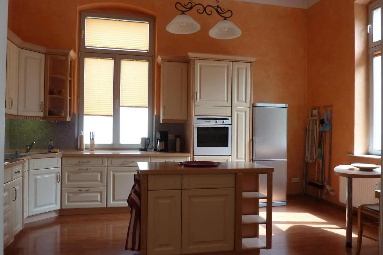 Διαμέρισμα Ferienwohnungen Villa Haniel Julius Δρέσδη